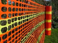 Плетение конструкции сдерживания толпы оранжевое пластиковое для спортивного мероприятия 60г/м2 - 200г/м2